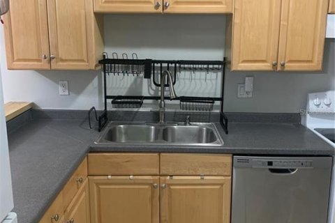 Condominio en venta en Clearwater, Florida, 2 dormitorios, 79.25 m2 № 1602485 - foto 26