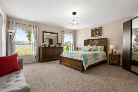 House in Lakeland, Florida 4 bedrooms, 159.33 sq.m. № 2226460 - photo 19