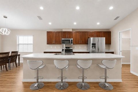 House in Lakeland, Florida 4 bedrooms, 159.33 sq.m. № 2226460 - photo 8