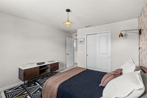 Adosado en venta en Saint Petersburg, Florida, 3 dormitorios, 159.14 m2 № 1885046 - foto 28
