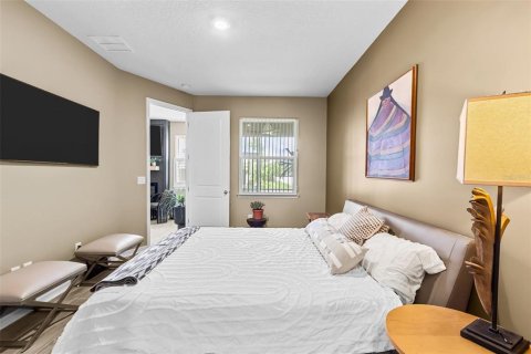 Adosado en venta en Saint Petersburg, Florida, 3 dormitorios, 159.14 m2 № 1885046 - foto 24