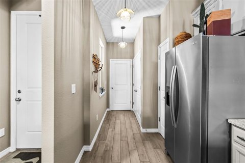 Adosado en venta en Saint Petersburg, Florida, 3 dormitorios, 159.14 m2 № 1885046 - foto 9