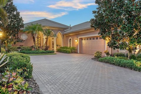 Villa ou maison à vendre à Lakewood Ranch, Floride: 3 chambres, 229.93 m2 № 2418344 - photo 13