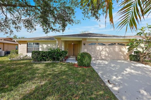 House in Clearwater, Florida 2 bedrooms, 118.36 sq.m. № 1446525 - photo 2