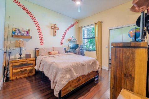 Villa ou maison à vendre à Davie, Floride: 4 chambres, 284.28 m2 № 1976649 - photo 7