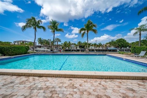 Condominio en venta en North Miami, Florida, 1 dormitorio, 67.17 m2 № 2245835 - foto 18
