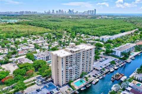 Condominio en venta en North Miami, Florida, 1 dormitorio, 67.17 m2 № 2245835 - foto 28