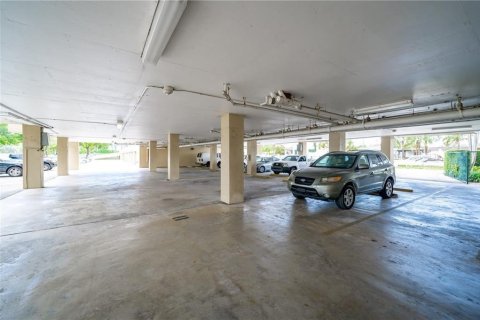 Condominio en venta en North Miami, Florida, 1 dormitorio, 67.17 m2 № 2245835 - foto 22