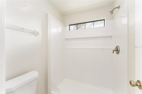 Adosado en venta en Gainesville, Florida, 2 dormitorios, 131.36 m2 № 2225375 - foto 16