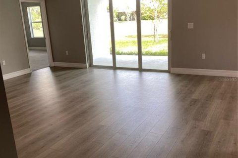 Casa en alquiler en Punta Gorda, Florida, 4 dormitorios, 194.35 m2 № 1750663 - foto 6