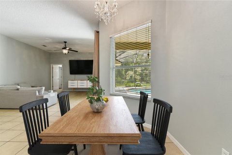 House in Apopka, Florida 4 bedrooms, 245.73 sq.m. № 1870247 - photo 27