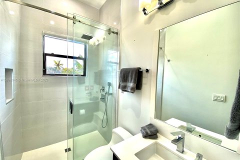 Снять в аренду виллу или дом в Холливуд, Флорида 4 спальни, 268.12м2, № 1959521 - фото 22