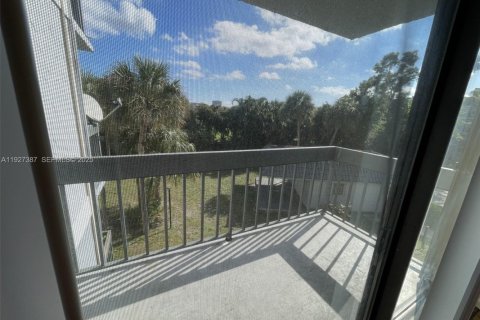 Copropriété à louer à West Palm Beach, Floride: 1 chambre, 72 m2 № 1986265 - photo 9