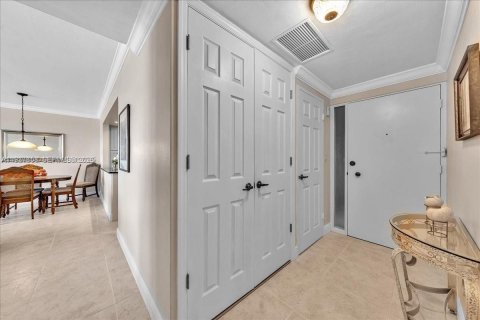 Купить кондоминиум в Холливуд, Флорида 2 спальни, 104.05м2, № 2053500 - фото 20