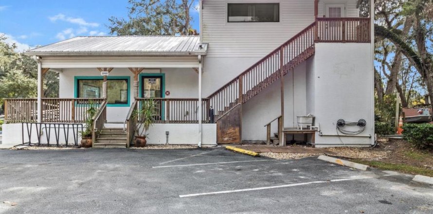 Commercial property in Homosassa, Florida 133.04 sq.m. № 1537161
