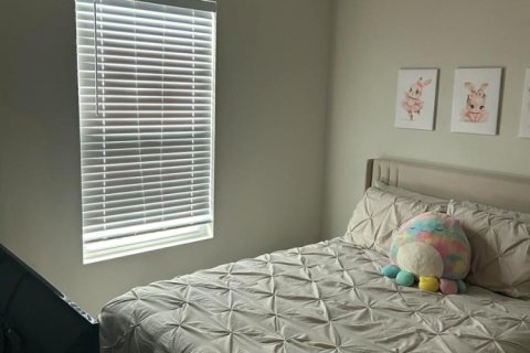 Apartment in St. Lucie, Florida 3 bedrooms, 142.05 sq.m. № 2378729 - photo 18