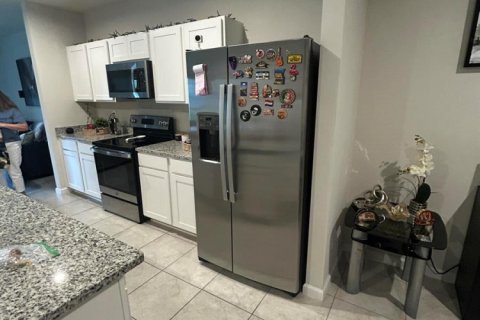 Apartment in St. Lucie, Florida 3 bedrooms, 142.05 sq.m. № 2378729 - photo 21