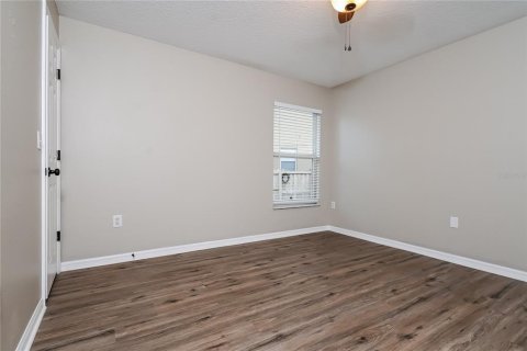 Casa en venta en Valrico, Florida, 3 dormitorios, 162.76 m2 № 2266339 - foto 8