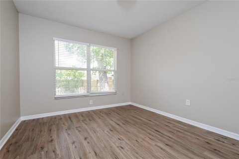 Casa en venta en Valrico, Florida, 3 dormitorios, 162.76 m2 № 2266339 - foto 6