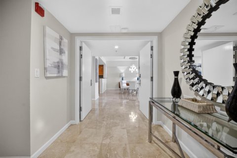 Copropriété à louer à Fort Lauderdale, Floride: 3 chambres, 195.09 m2 № 2153869 - photo 5