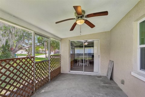 House in New Port Richey, Florida 2 bedrooms, 100.8 sq.m. № 1879269 - photo 22