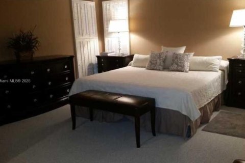 Condo in Pompano Beach, Florida, 3 bedrooms  № 2082169 - photo 17