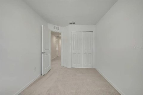 Touwnhouse à louer à Zephyrhills, Floride: 3 chambres, 151.8 m2 № 2155844 - photo 7
