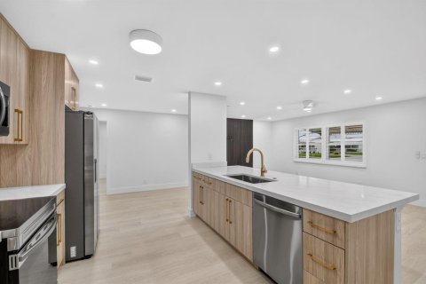 Villa ou maison à vendre à Boynton Beach, Floride: 2 chambres, 145.21 m2 № 2381441 - photo 10