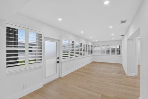 Villa ou maison à vendre à Boynton Beach, Floride: 2 chambres, 145.21 m2 № 2381441 - photo 18