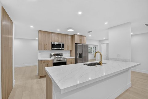 Villa ou maison à vendre à Boynton Beach, Floride: 2 chambres, 145.21 m2 № 2381441 - photo 8