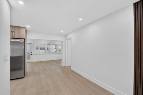 Villa ou maison à vendre à Boynton Beach, Floride: 2 chambres, 145.21 m2 № 2381441 - photo 14