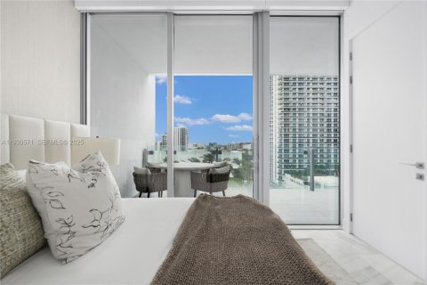 Снять в аренду кондоминиум в Майами, Флорида 2 спальни, 102.19м2, № 1989403 - фото 12