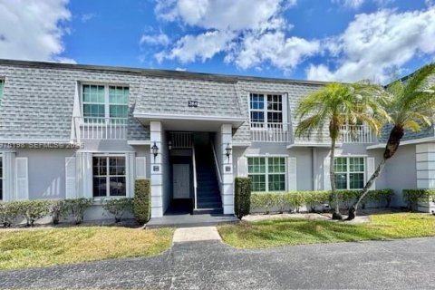 Condominio en venta en Plantation, Florida, 2 dormitorios, 109.9 m2 № 2036211 - foto 2