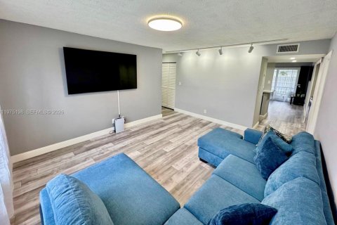 Condominio en venta en Plantation, Florida, 2 dormitorios, 109.9 m2 № 2036211 - foto 19