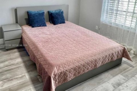 Condominio en venta en Plantation, Florida, 2 dormitorios, 109.9 m2 № 2036211 - foto 14