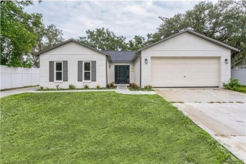 Casa en venta en Spring Hill, Florida, 2 dormitorios, 129.13 m2 № 1772708 - foto 1