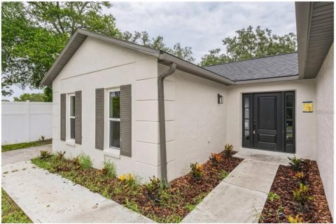 Casa en venta en Spring Hill, Florida, 2 dormitorios, 129.13 m2 № 1772708 - foto 3