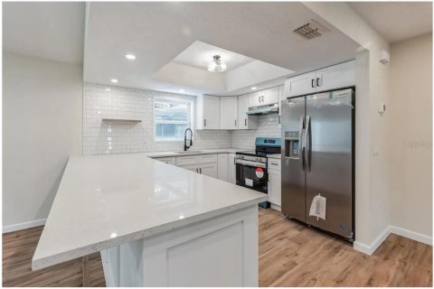 Casa en venta en Spring Hill, Florida, 2 dormitorios, 129.13 m2 № 1772708 - foto 7
