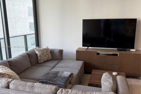 Copropriété à louer à Miami, Floride: 2 chambres, 124.77 m2 № 2048053 - photo 18