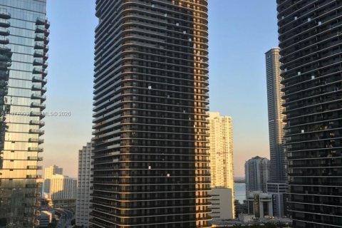 Condo à Miami, Floride, 2 chambres  № 2048053