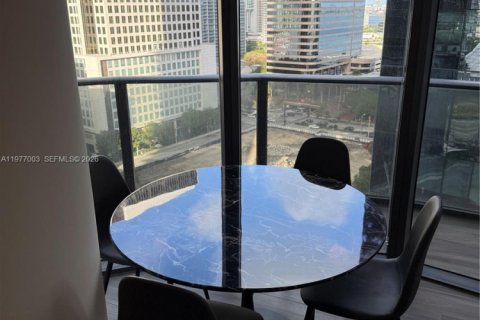 Copropriété à louer à Miami, Floride: 2 chambres, 124.77 m2 № 2048053 - photo 19