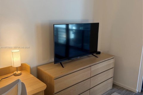 Copropriété à louer à Miami, Floride: 2 chambres, 124.77 m2 № 2048053 - photo 25