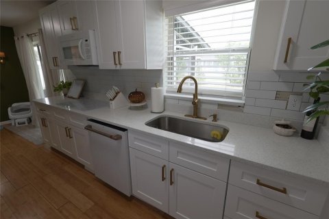 Casa en venta en Deltona, Florida, 2 dormitorios, 84.54 m2 № 2384238 - foto 11