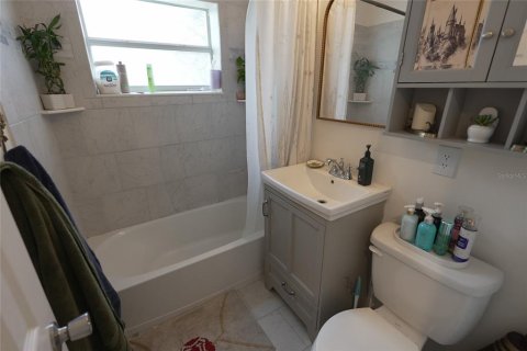 Casa en venta en Deltona, Florida, 2 dormitorios, 84.54 m2 № 2384238 - foto 16