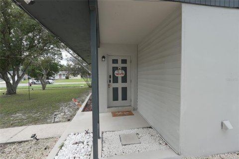 Casa en venta en Deltona, Florida, 2 dormitorios, 84.54 m2 № 2384238 - foto 3