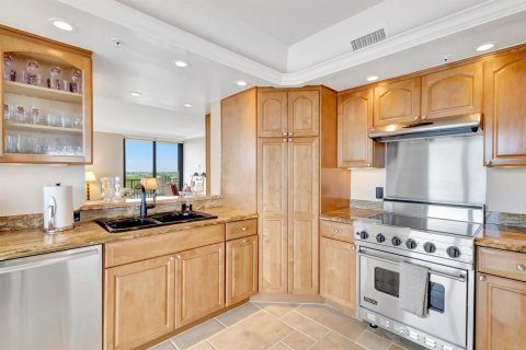 Condo in Tequesta, Florida, 3 bedrooms № 2158174 - photo 17