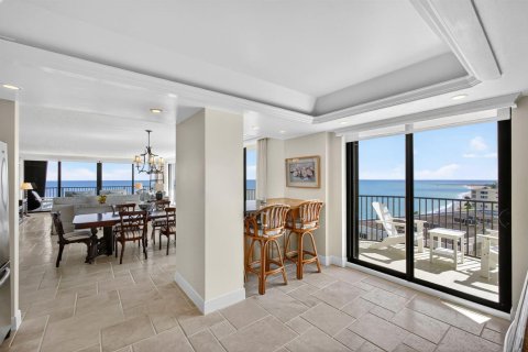 Condo in Tequesta, Florida, 3 bedrooms № 2158174 - photo 11