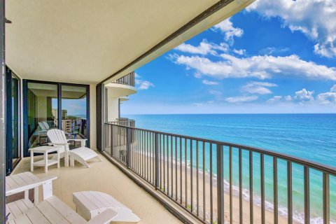 Condo in Tequesta, Florida, 3 bedrooms № 2158174 - photo 22