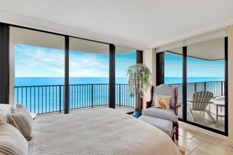 Condo in Tequesta, Florida, 3 bedrooms № 2158174 - photo 19