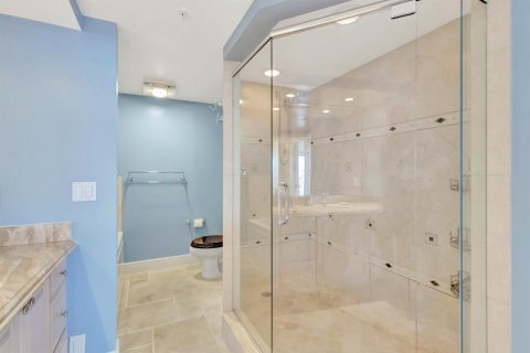 Condo in Tequesta, Florida, 3 bedrooms № 2158174 - photo 24
